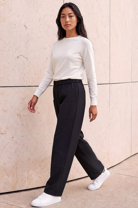Petite Hose mit aufgesetzten Taschen - Image 2