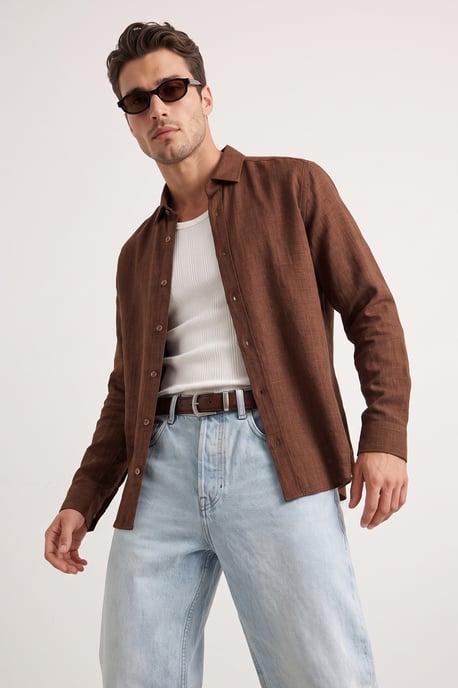 TRENDYOL MAN Herren Braun Einfarbig Lang Regular Fit Hemden - Image 1
