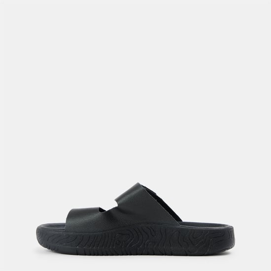 Damen VEJA Etna Lederflache Sandalen in Full Black - Image 2