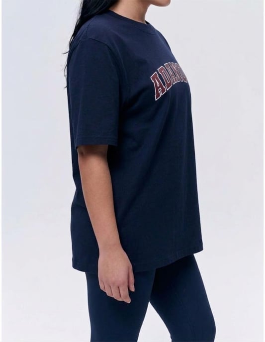 Adanola Varsity T-Shirt Damen Marineblau Oversized - Image 2