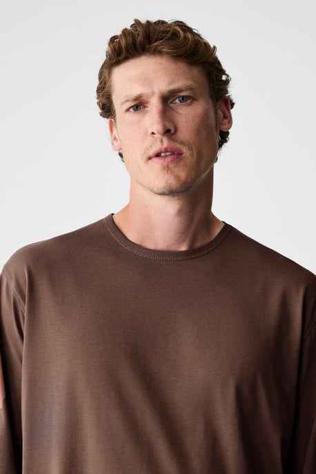Geripptes Langarm-T-Shirt mit Rundhalsausschnitt - Image 2