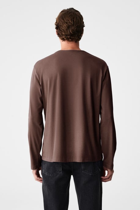 Geripptes Langarm-T-Shirt mit Rundhalsausschnitt - Image 6