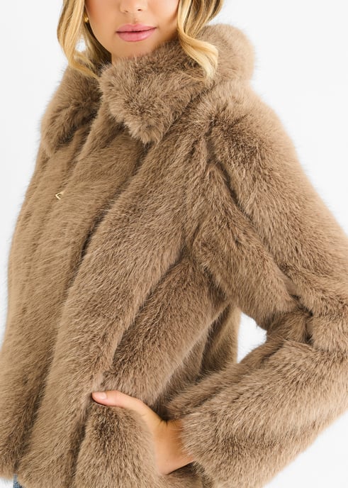 Kurze Jacke aus Kunstfell mit Reißverschluss - Image 3