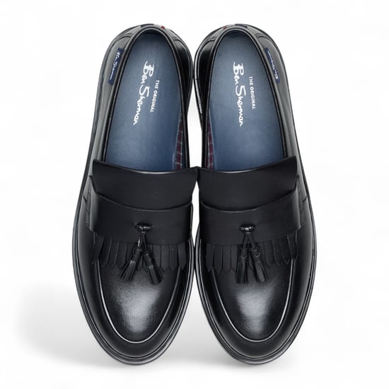 Ben Sherman Herren-Slipper aus schwarzem Leder mit Quasten - Dudley - Image 4