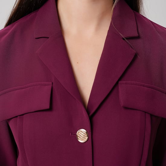 Minimalistisches Kleid im Safari-Stil - Image 6