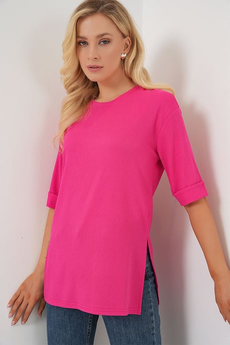 Strukturiertes Rundhals-Kurzarm-T-Shirt - Image 1