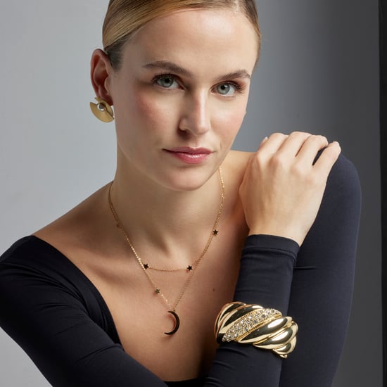 Luxenter weiße Perlenohrringe aus 18K Gelbgold - Lessa - Image 2