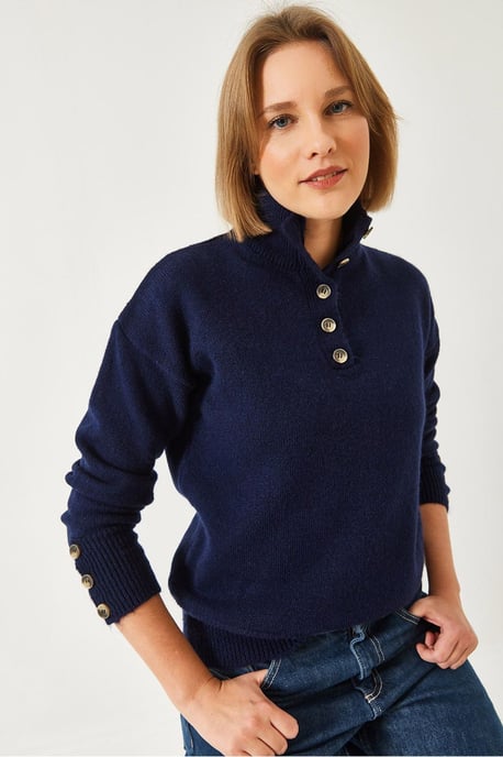 Lässiger Cropped Pullover mit Knopfkragen - Image 3