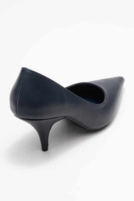 Marcus Spitzer Pump (Damen) - Image 5