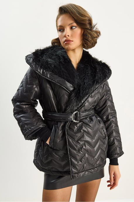 Kapuzendetail-Jacke aus Kunstfell - Image 4