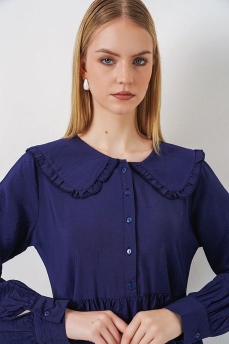 Maxikleid mit Babykragen und Knopfverschluss - Image 2