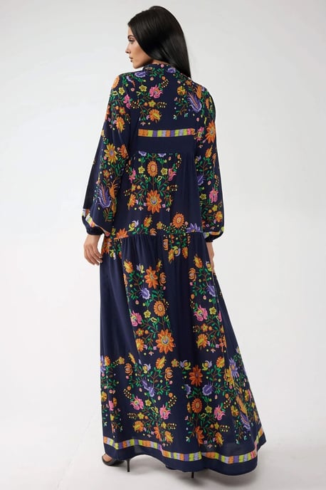 Bedrucktes V-Ausschnitt-Maxikleid mit Knopfdetails - Image 3