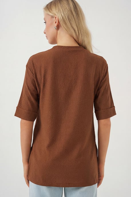 Strukturiertes Rundhals-Kurzarm-T-Shirt - Image 3