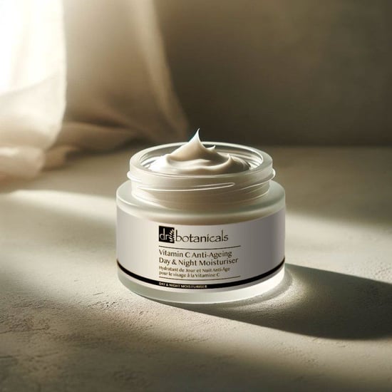 Dr. Botanicals Vitamin C Anti-Aging Tages- und Nachtcreme 50 ml - Image 2