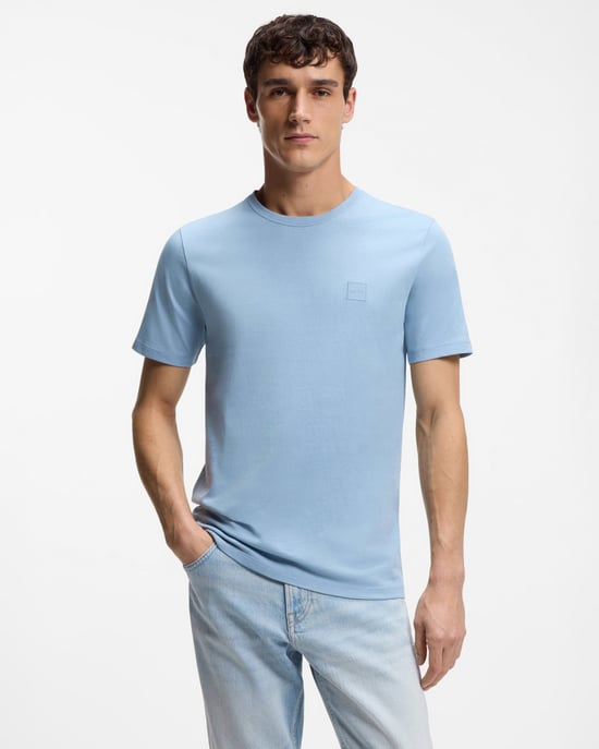 Tales T-Shirt in Hellblau - Image 1