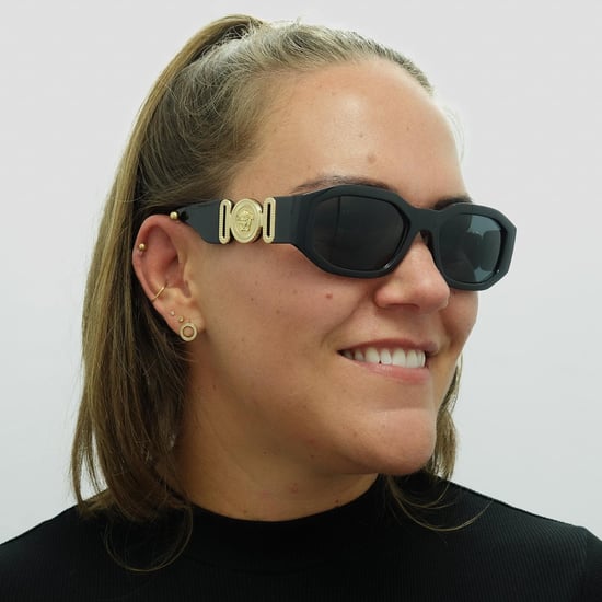 Versace Rechteckige Unisex Sonnenbrille Schwarz Dunkelgrau - Image 6