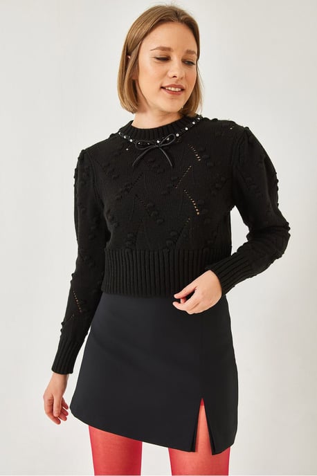 Strukturiertes Besticktes Rundhals Enges Crop Sweater - Image 3