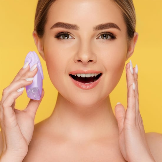 skinChemists Cleanse-A-Sonic Ultra Purple Anti-Aging Gesichtsreinigungsgerät - Image 3