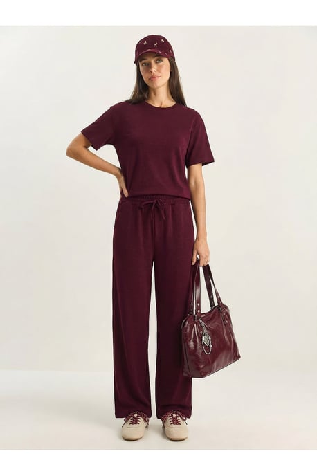 Crew-Neck T-Shirt und Hose Zwei-Teile-Set - Image 3