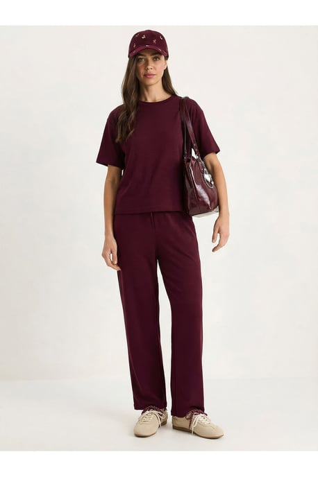 Crew-Neck T-Shirt und Hose Zwei-Teile-Set - Image 4