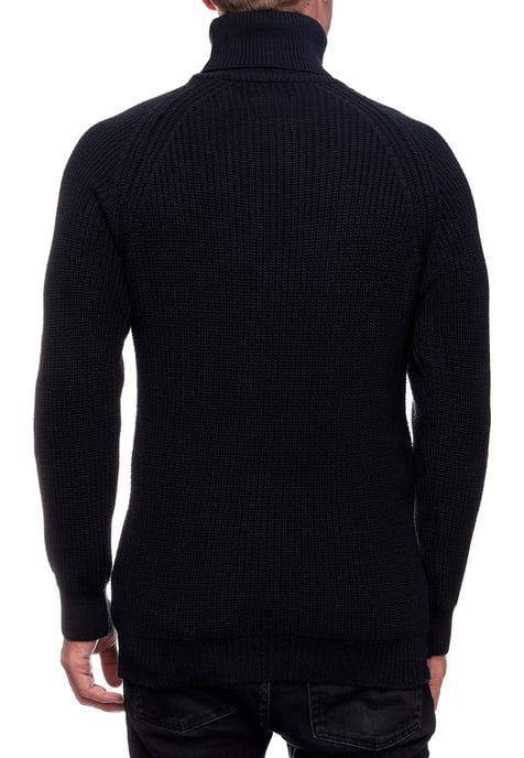 Schlanker Rollkragenpullover - Image 4