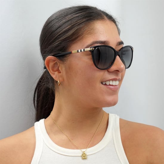 Lunettes De Soleil Burberry BE4216 3001T3 Dégradé Gris Noir Polarisé - Image 5